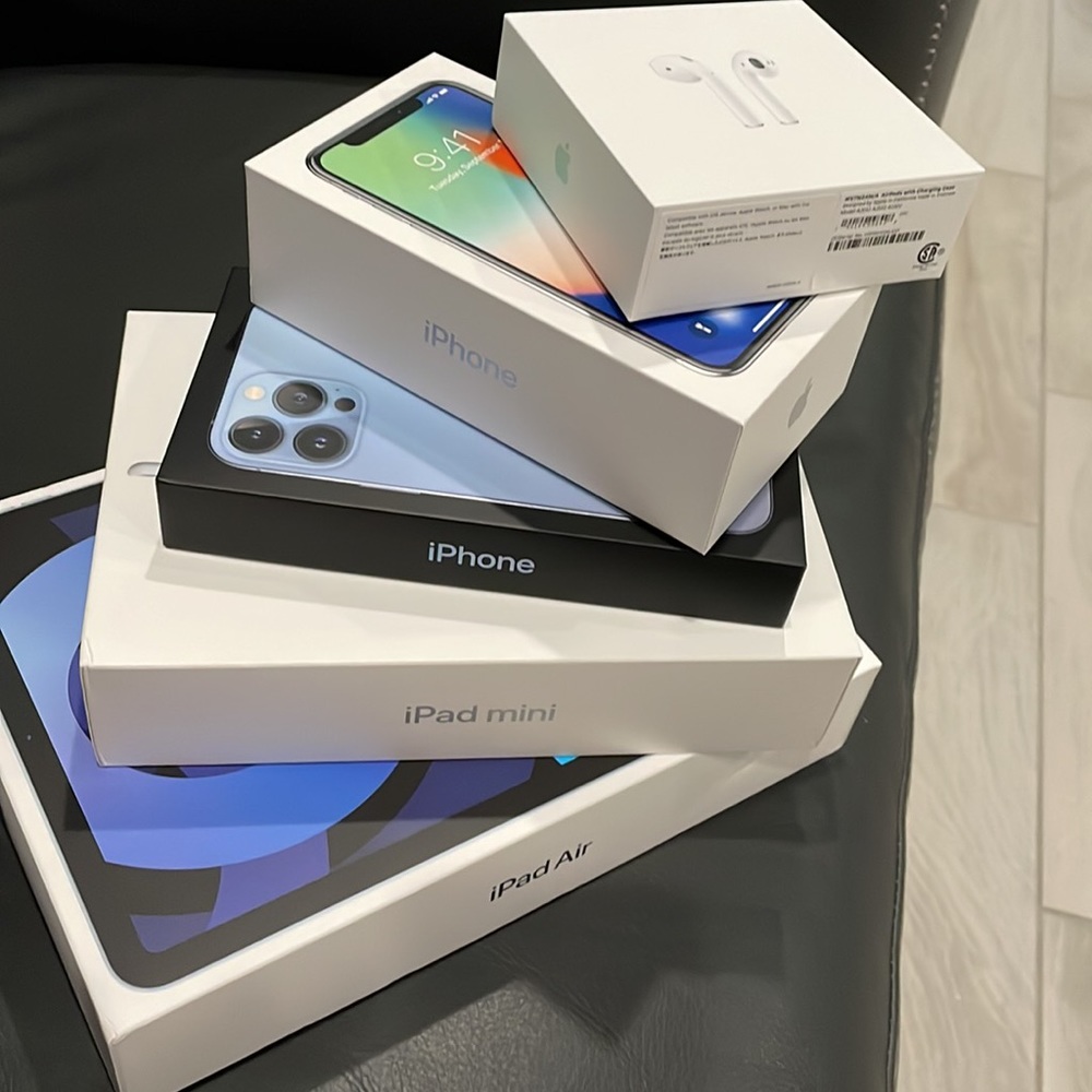 Apple empty boxes. - Picture 3 of 3